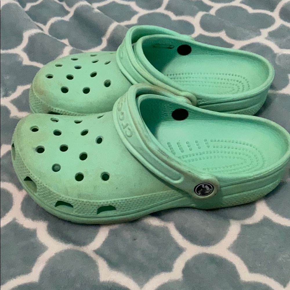 Teal crocs